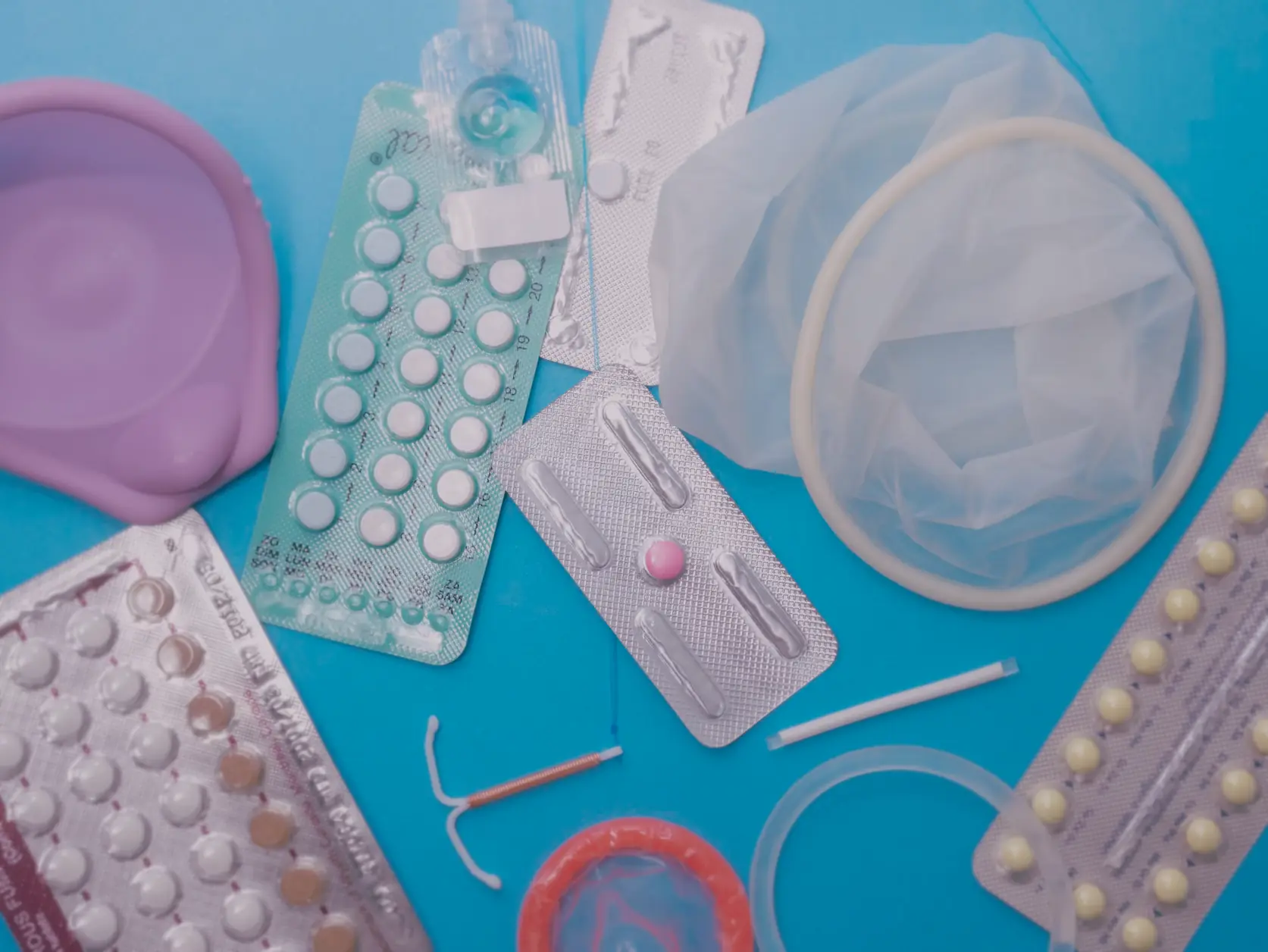 Imagem de capa do artigo: Guia da contraceção no pós-parto: métodos e timings